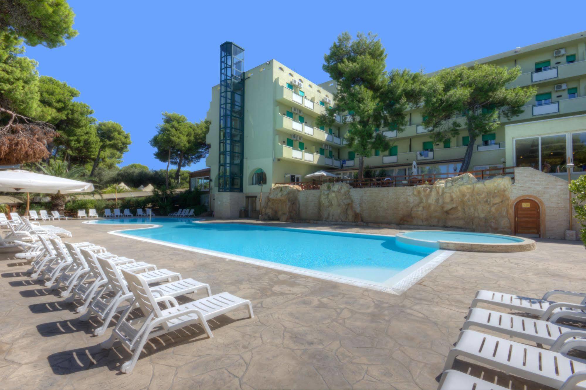 Park Hotel Paglianza Paradiso Peschici Exterior photo